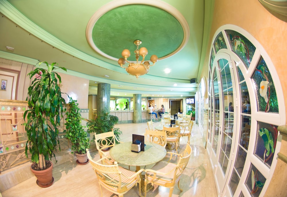 Hotel Los Angeles & Spa 33/50