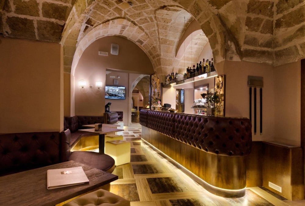Le Club Boutique 7/55