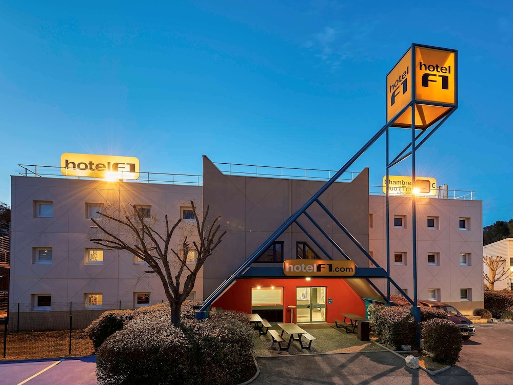 hotelF1 Mulhouse Bale Aeroport 4/48