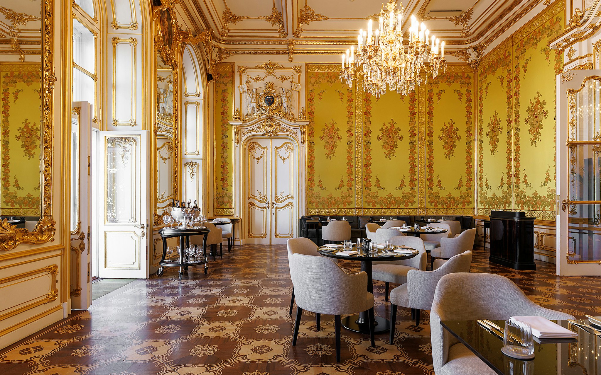 Palais Coburg Residenz 71/85