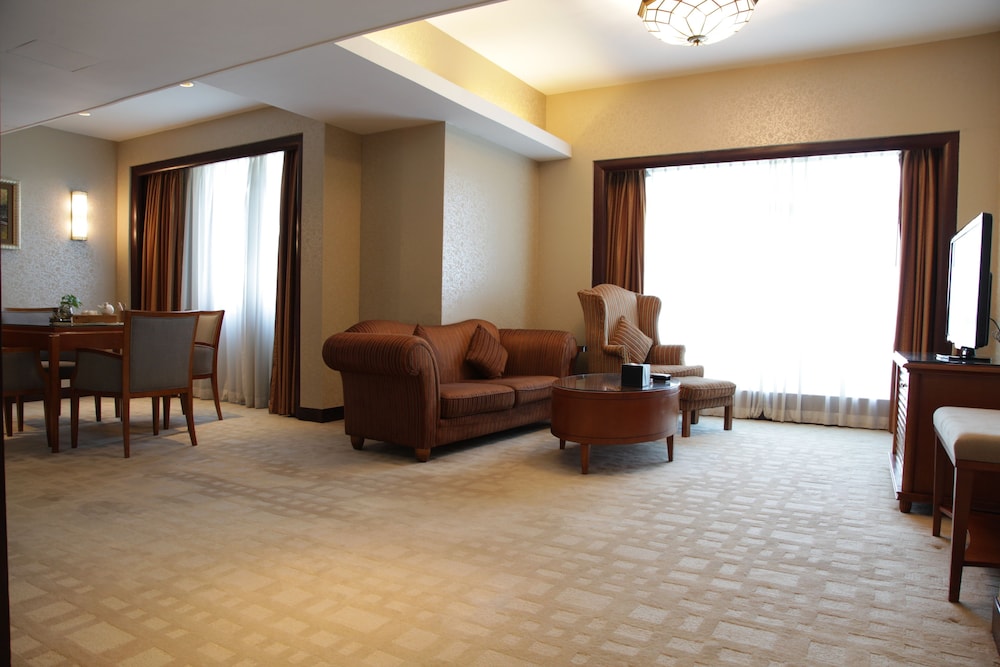GRAND INTERNATIONAL HOTEL 29/46