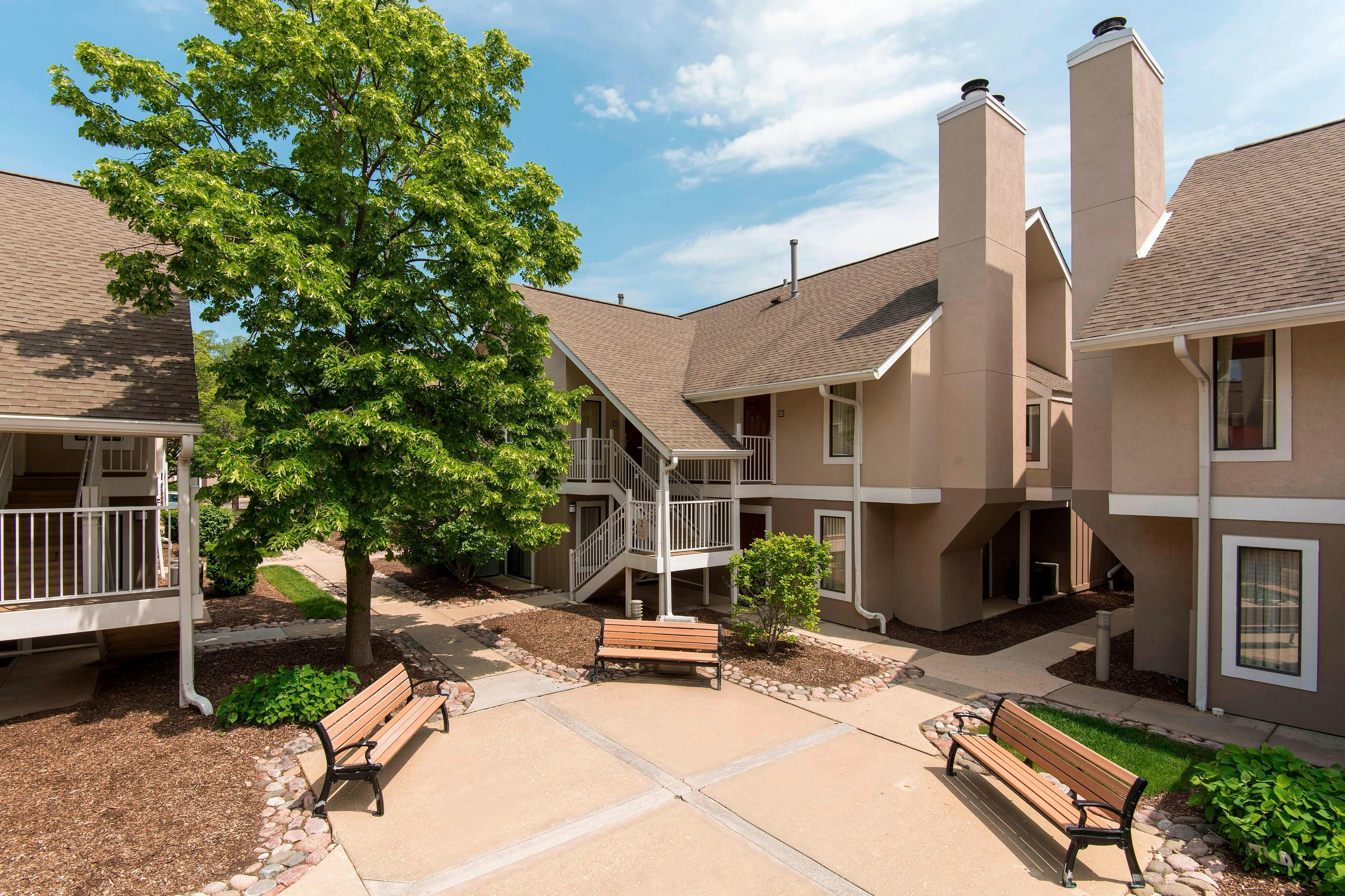 Residence Inn Chicago Deerfield 13/13