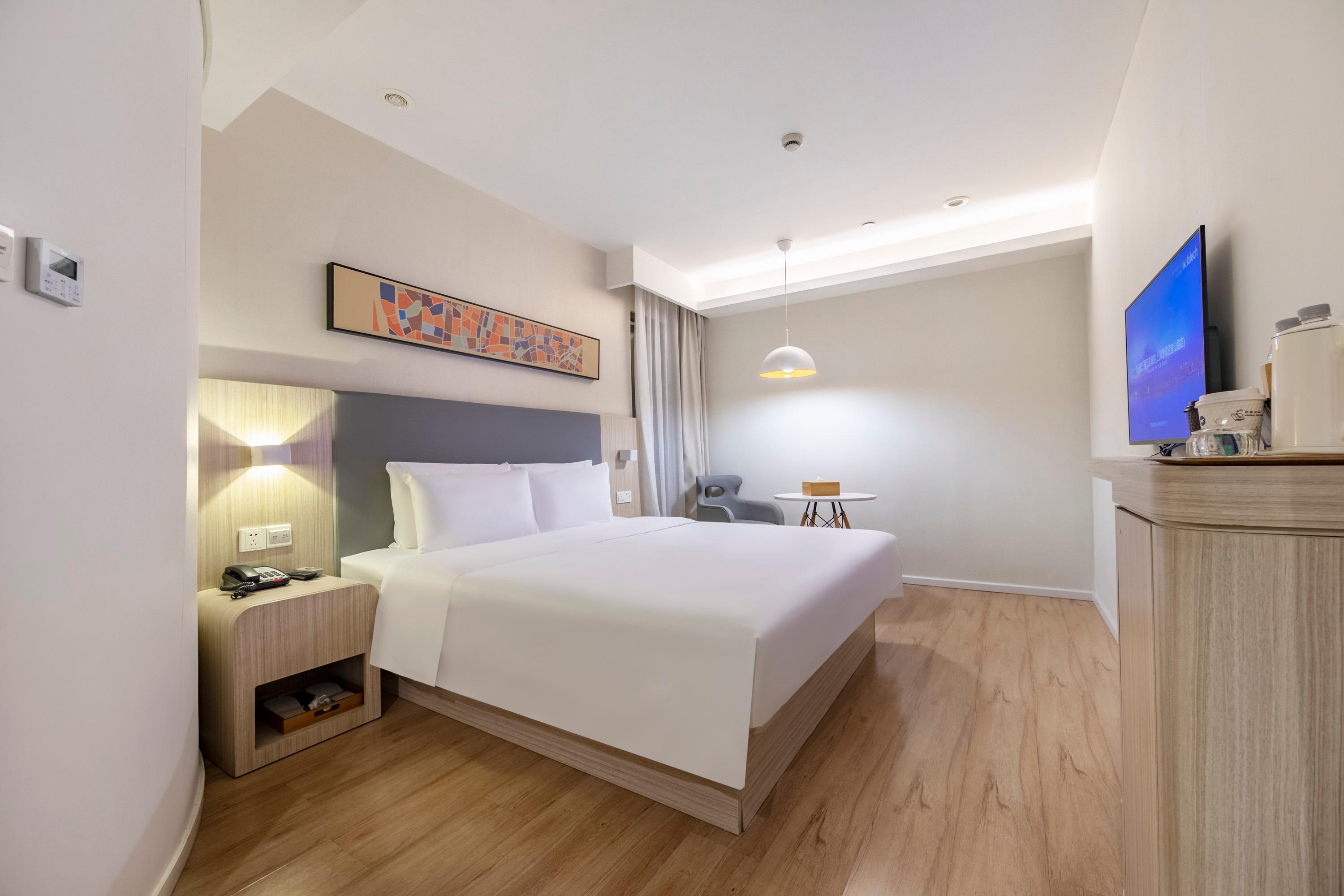 Hanting Hotel (Shanghai Caohejing Yishan Road) 15/37