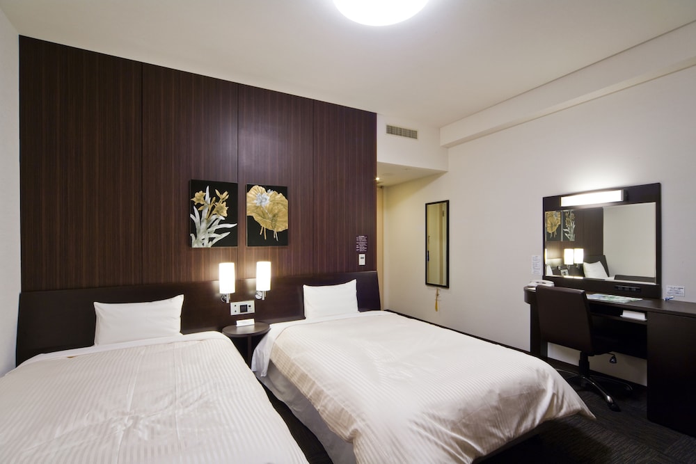 Hotel Route Inn Tomakomai Ekimae 8/40