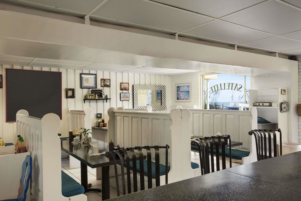 Howard Johnson By Wyndham Ocean City Oceanfront 29/50