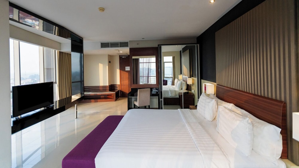 Aston Jambi Hotel & Conference Center 43/105