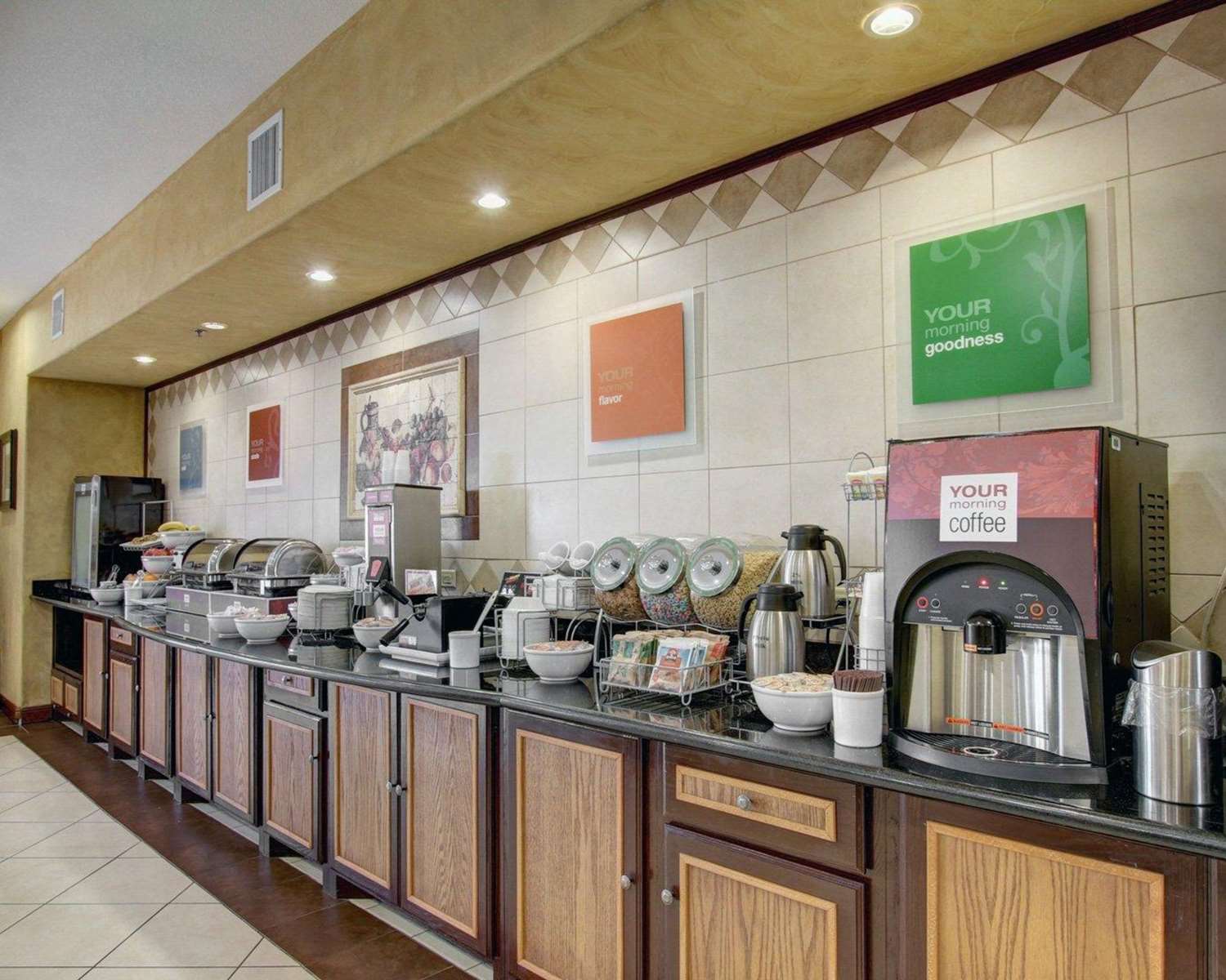 Comfort Inn And Suites Alvarado, TX 26/45