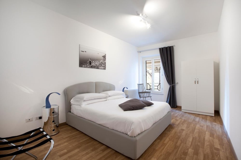 Oriana Homel Rome 13/50