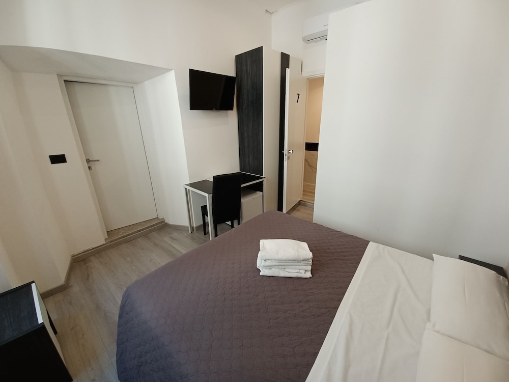 Hotel Mimosa 16/47