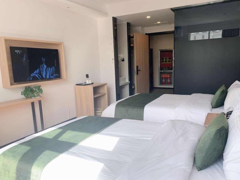GreenTree Inn Qingdao Huangdao District Jinsha Road Jinsha Beach Hotel 15/27