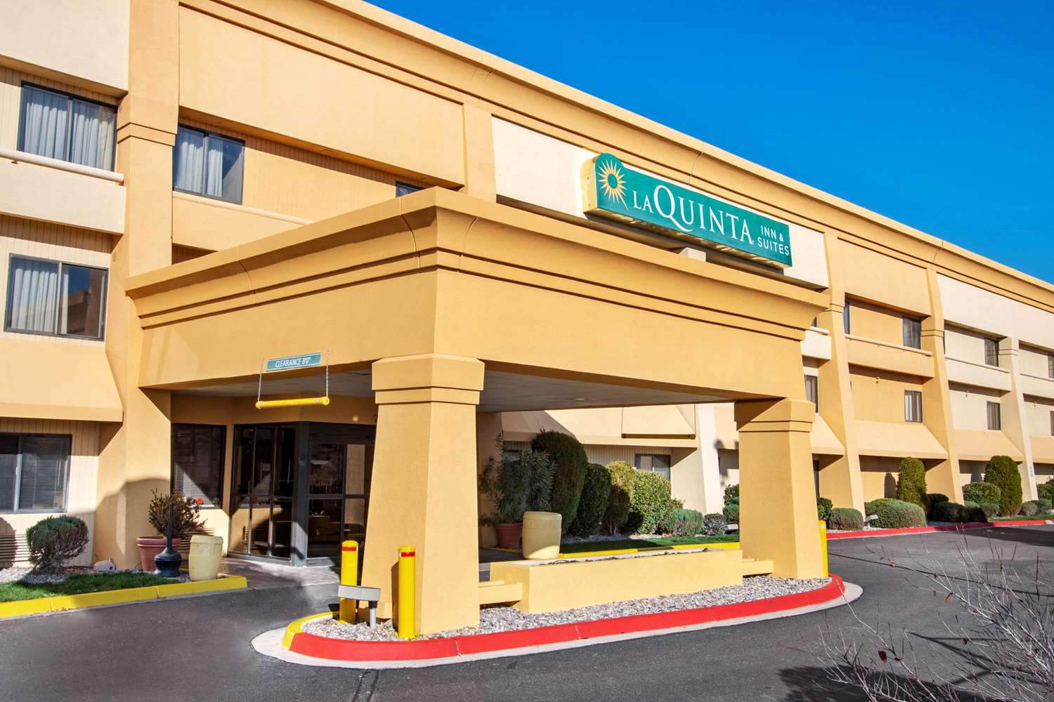 La Quinta Inn & Suites by Wyndham Albuquerque Journal Ctr NW 43/49