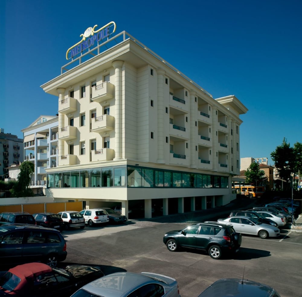 Metropole 5/61