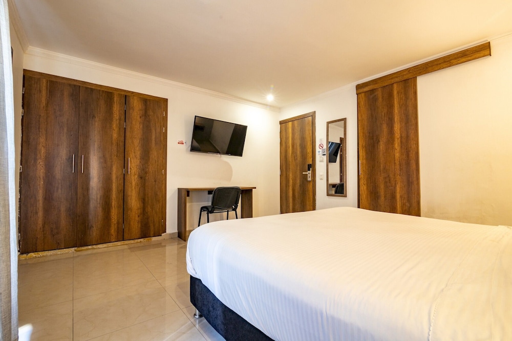 Hotel Amoek 16/22