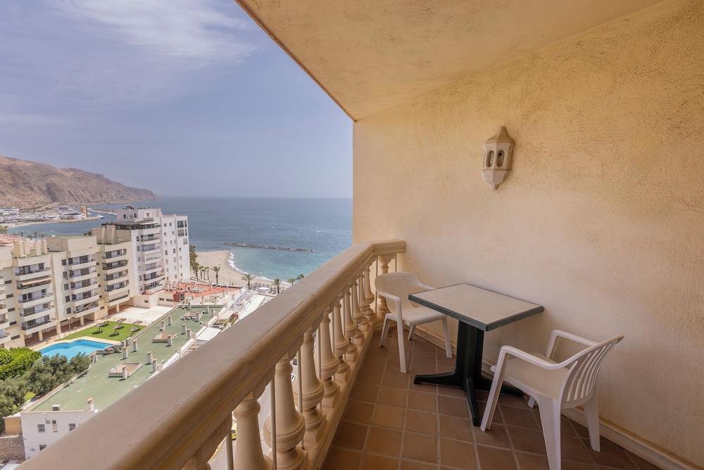 Hotel Portomagno by Alegria 46/50