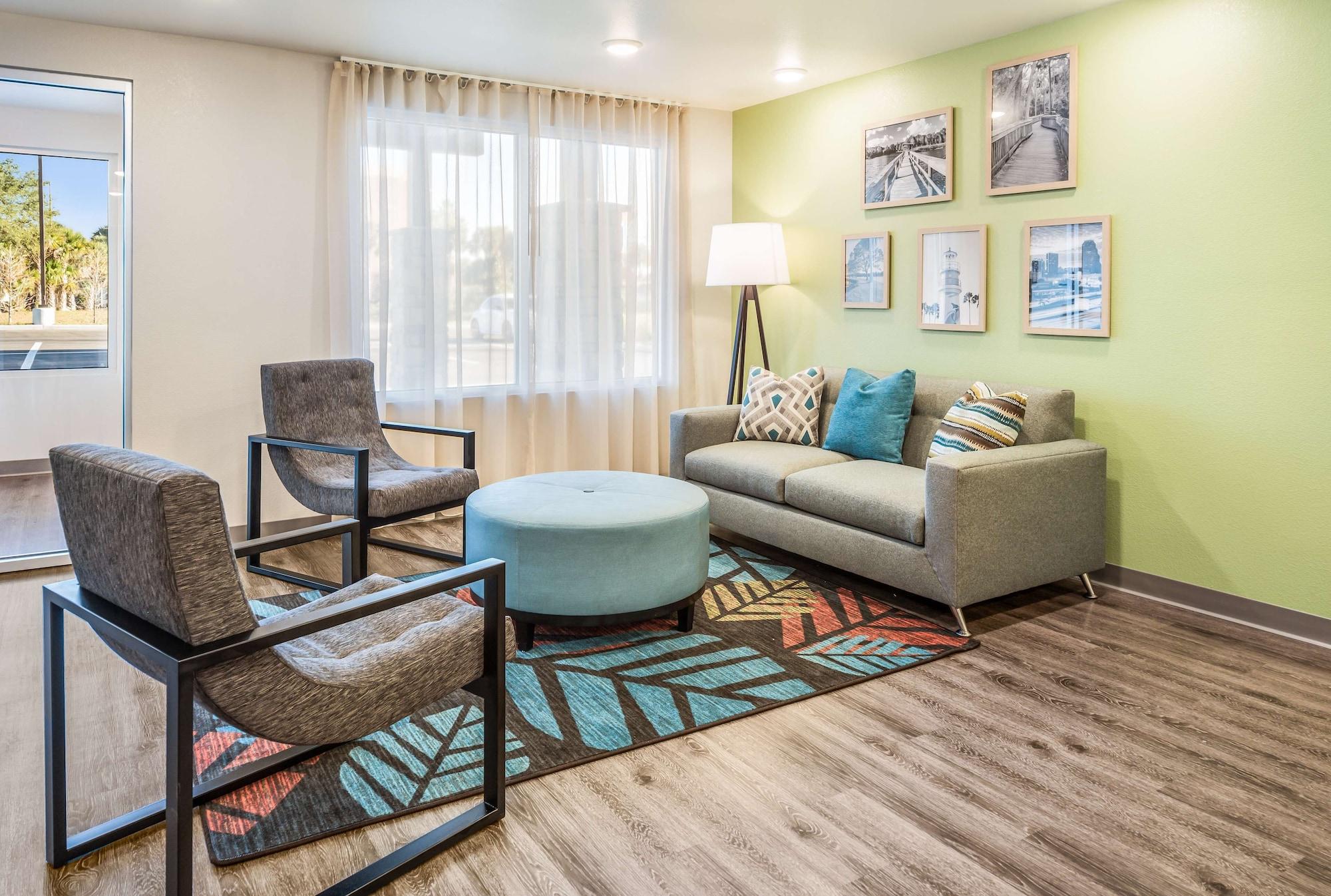 WoodSpring Suites Orlando Kissimmee Maingate 31/43