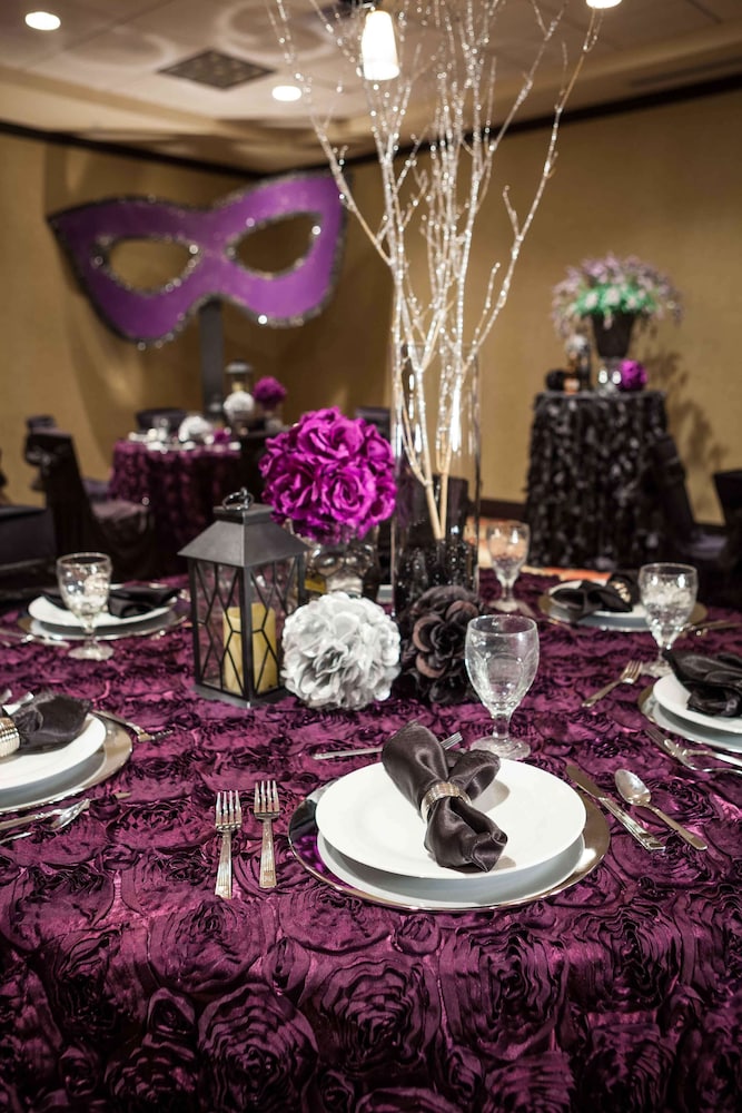 Hilton Garden Inn el Paso University 36/56
