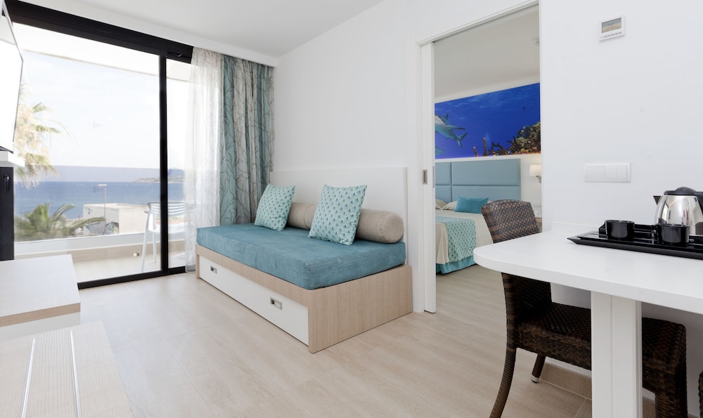 Marvell Club Aparthotel 43/64