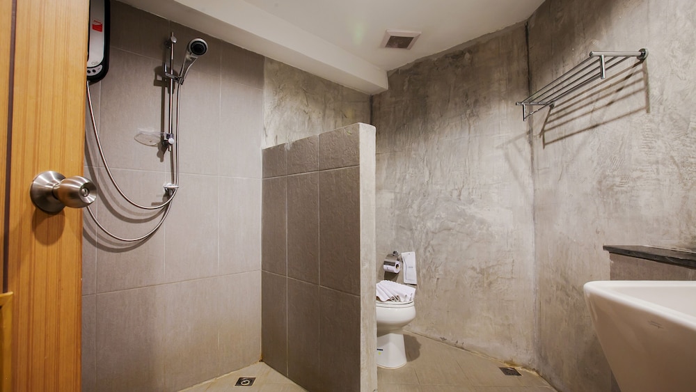 B2 Jomtien Pattaya Boutique Budget Hotel 21/60
