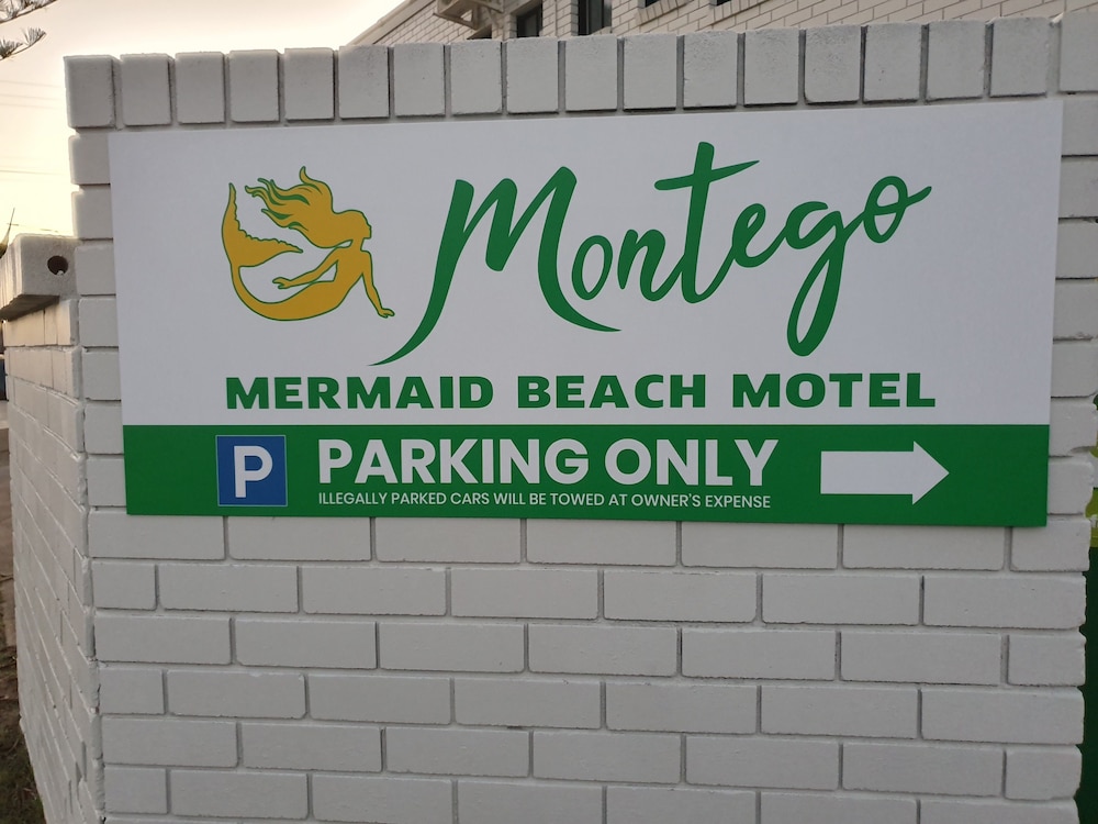 Montego Mermaid Beach Motel 12/69