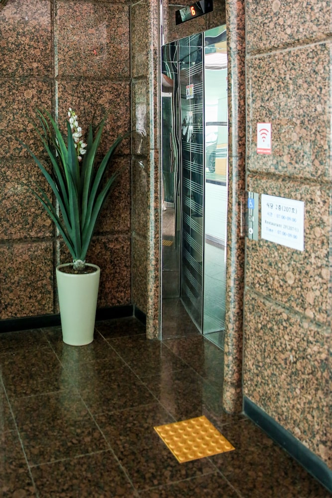 Hill Stay Hotel Residence 7/44