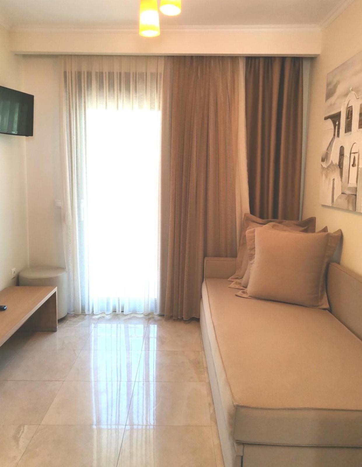 Artemis Plaza 69/76