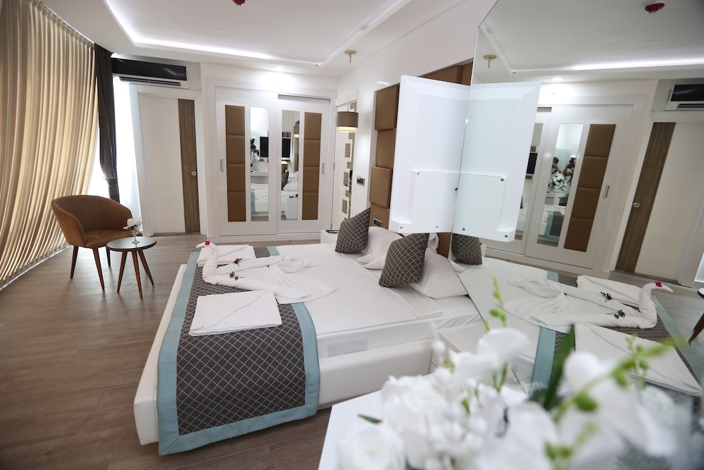 Elips Royal Hotel Spa 47/62