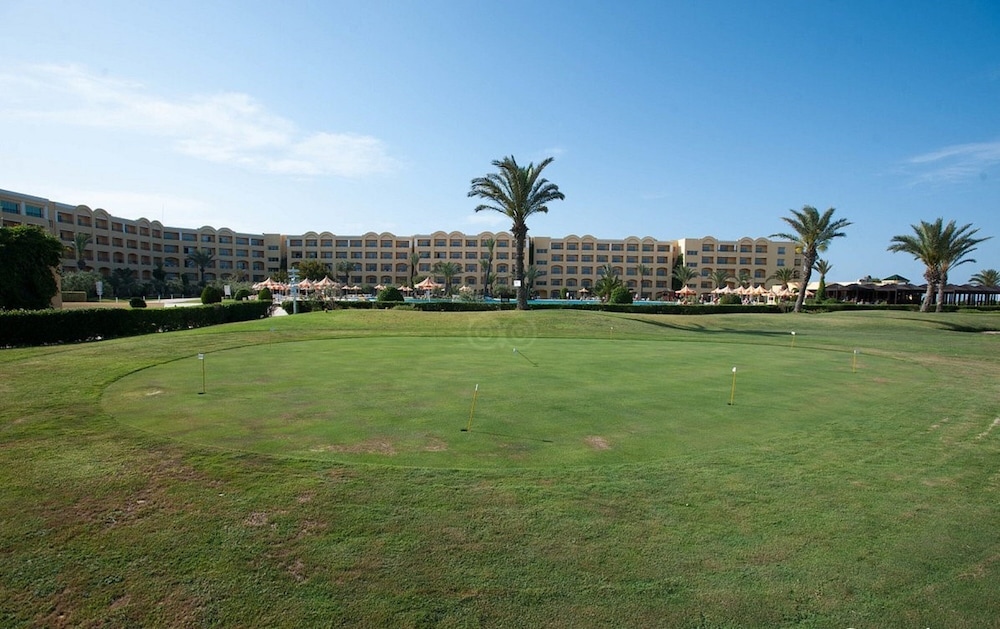 Nour Palace 41/46