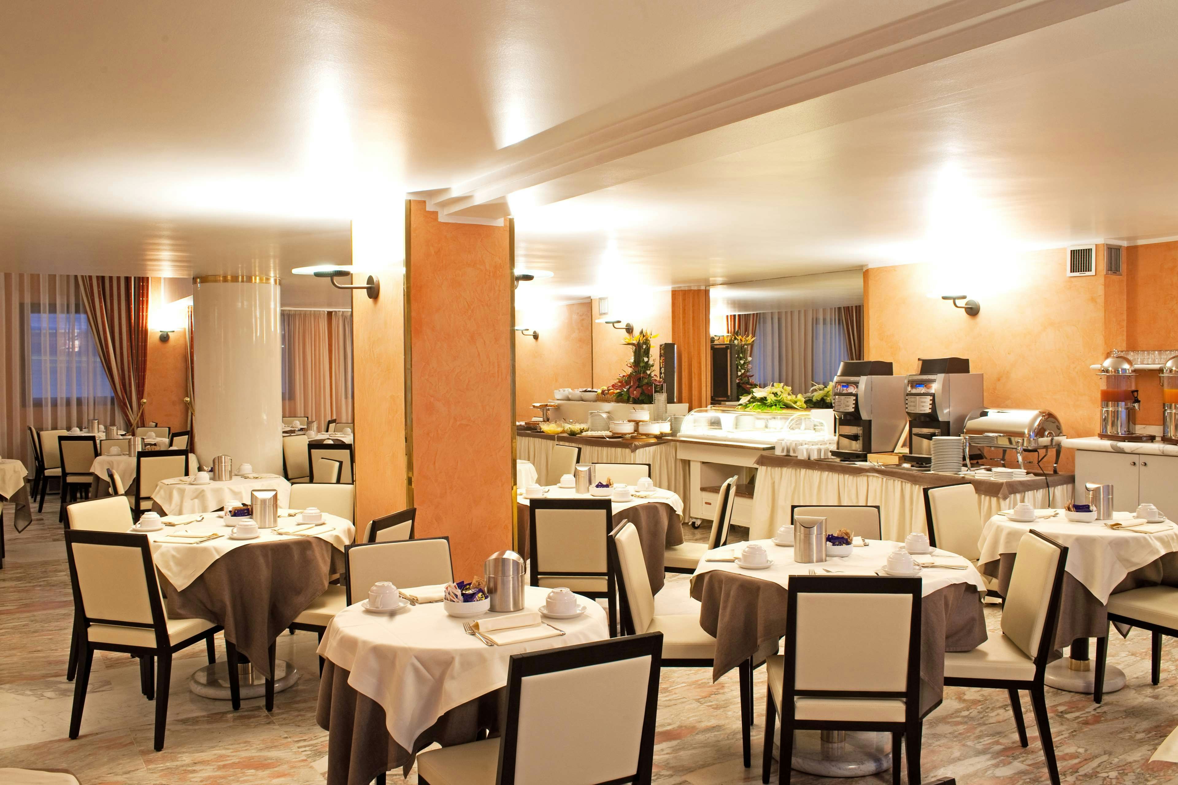 Giberti Hotel 20/25