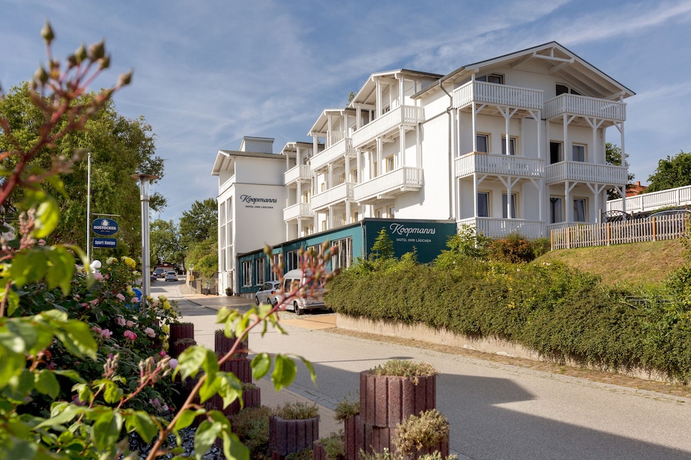 Hotel Berliner Bar 3/34