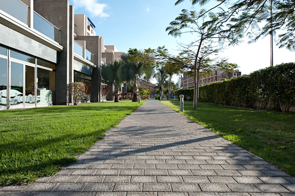 Hotel LIVVO Costa Taurito 69/72