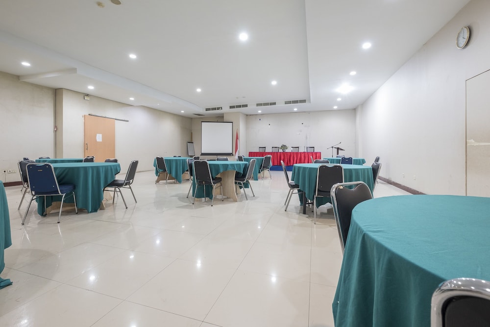 OYO 472 Hotel Asyra 15/16