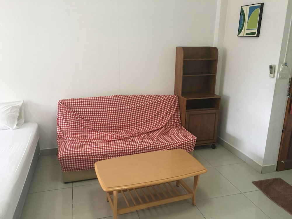 Jomtien Hostel 50/68