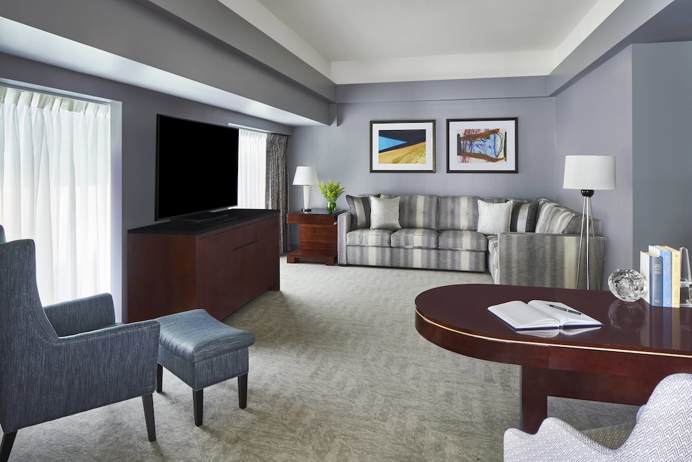 The Ritz-Carlton, Charlotte 33/38