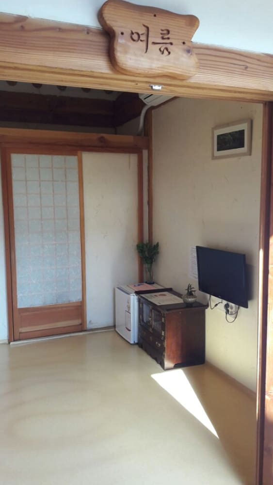 Sarangroo 10/50