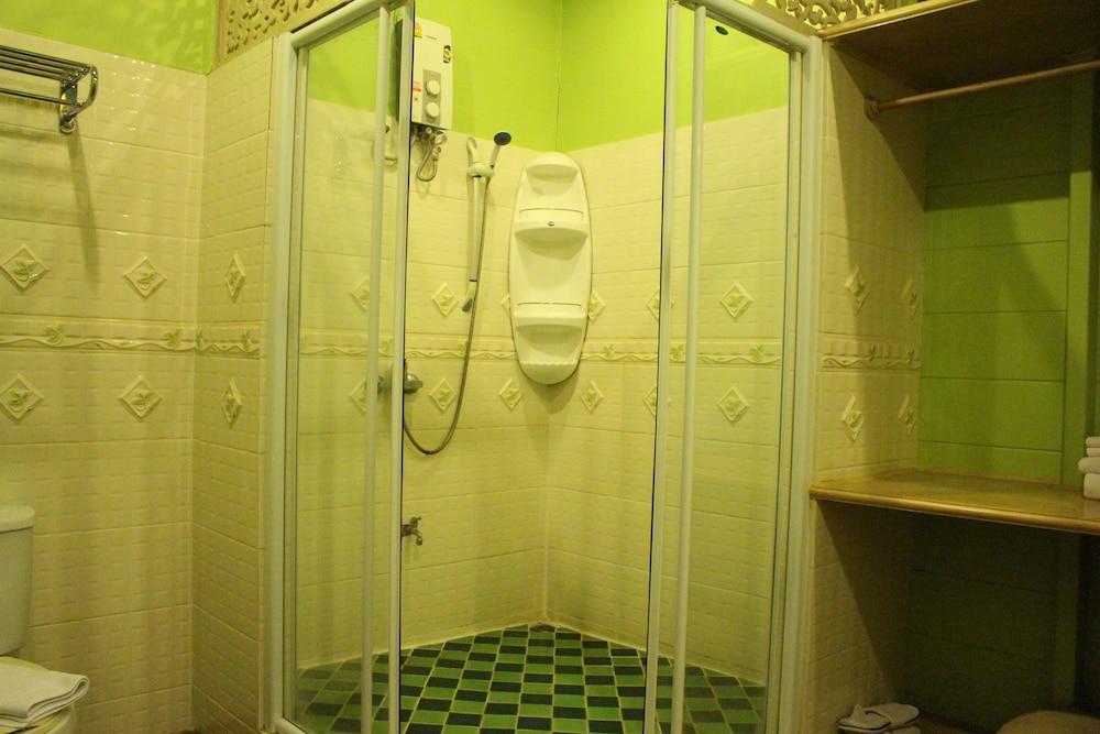 Samsen Sam Place Hotel 25/66