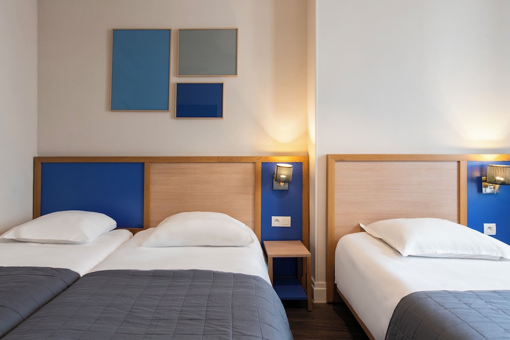 ROOM, TRIPLE