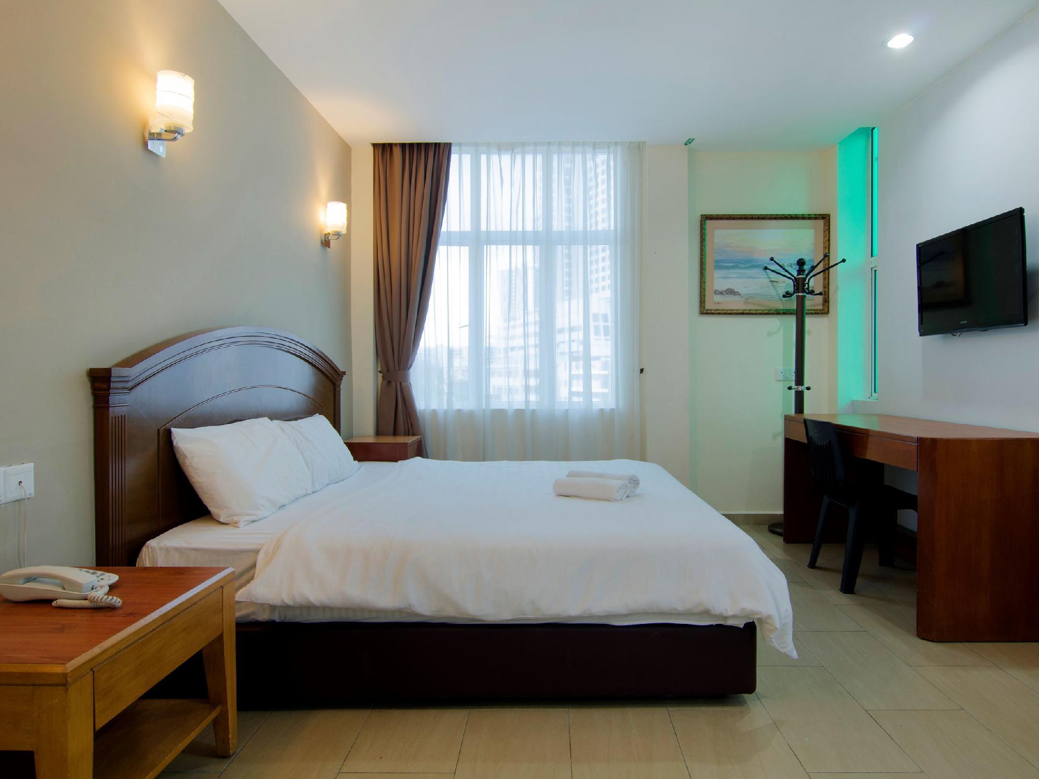 Lks Hotel 15/41
