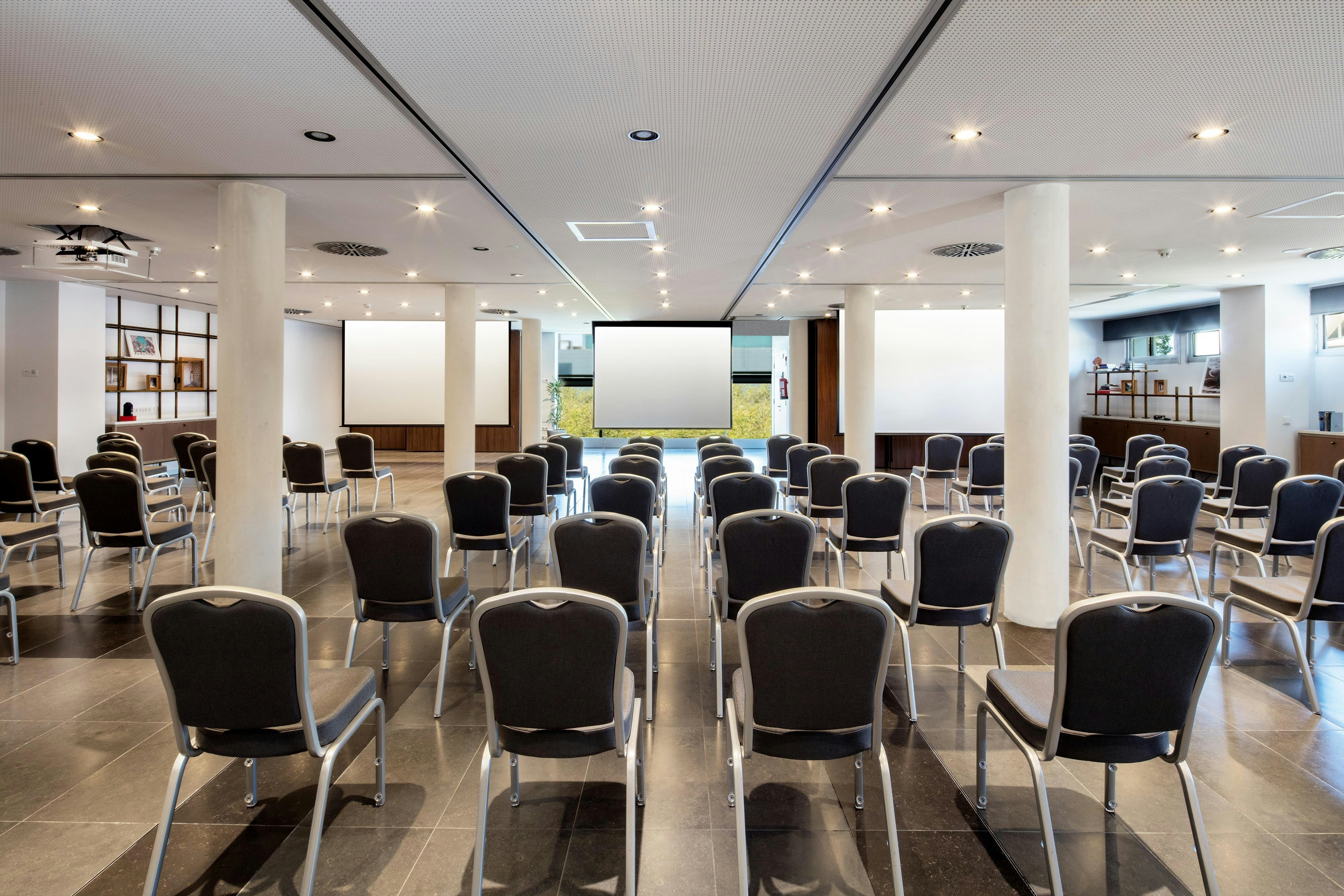 Le Meridien Ra Beach Hotel And Spa 69/80