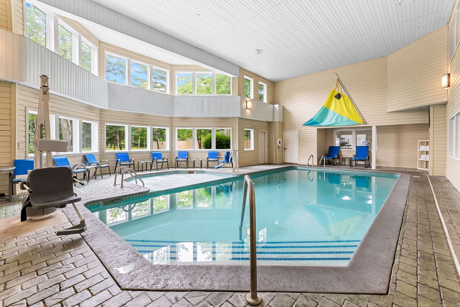 Comfort Inn Traverse City 38/59