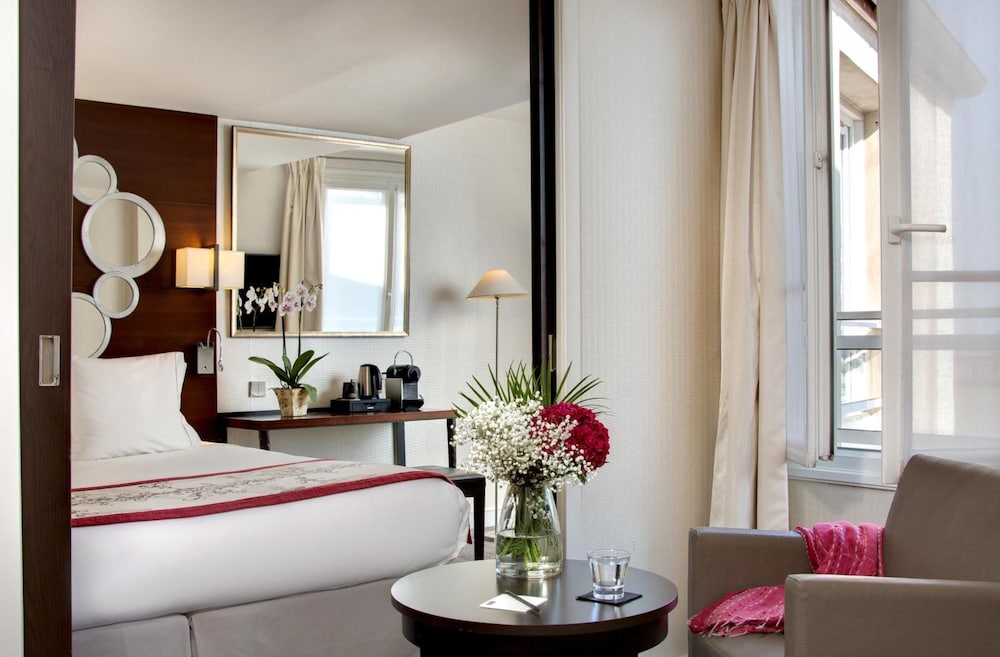 Hotel Le Senat 22/31
