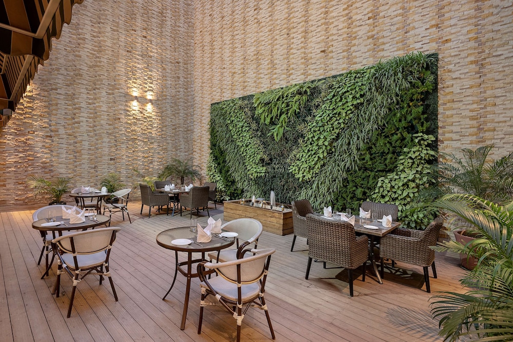 Country Inn & Suites by Radisson Zirakpur 53/63