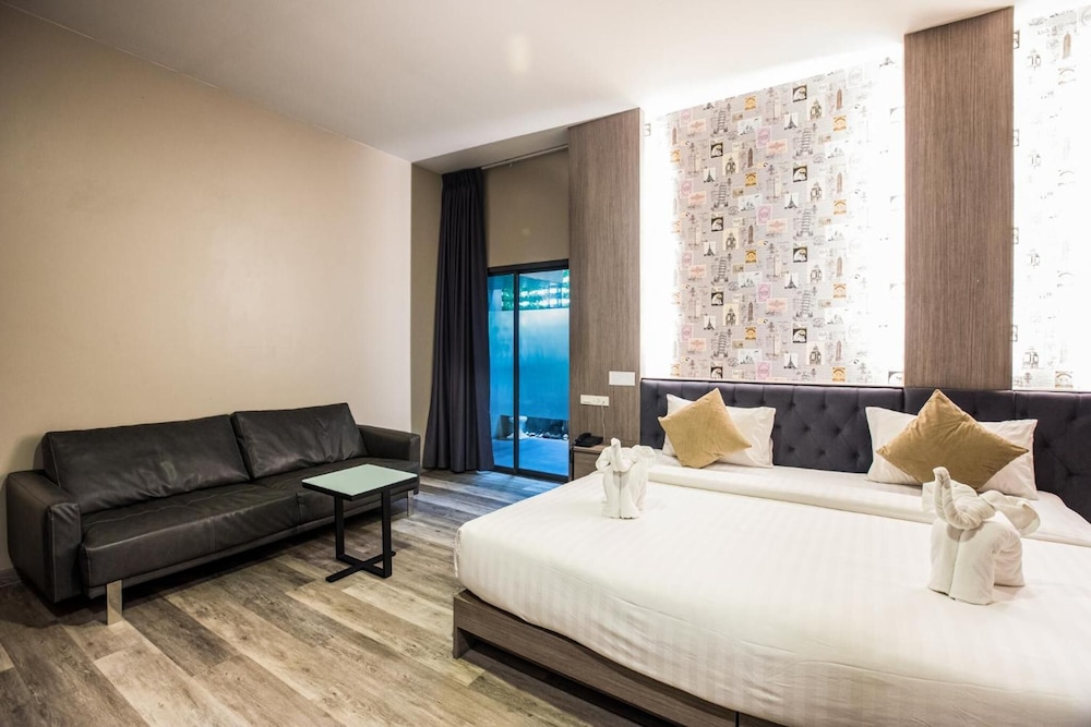 Tara Park Resotel 16/41