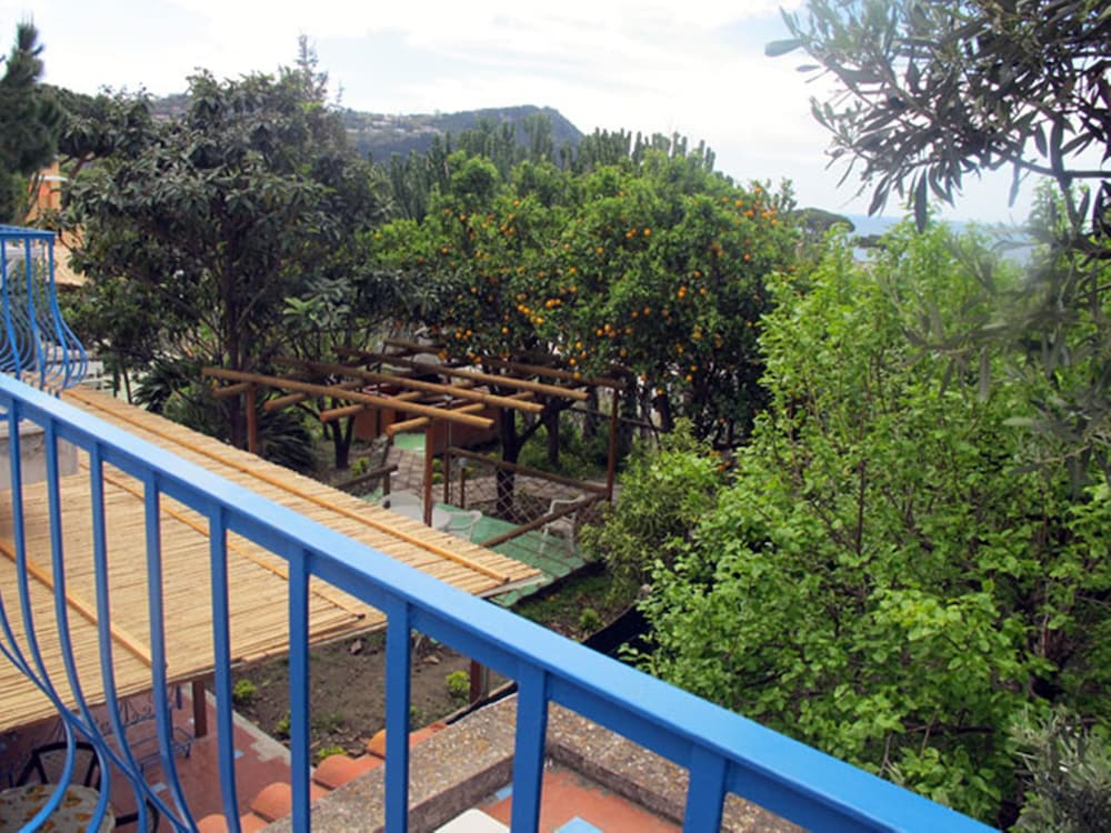 HOTEL RESIDENCE VILLA MARINÙ 66/72