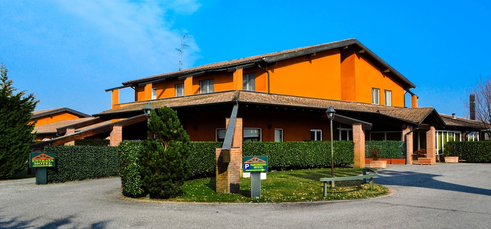 Hotel Don Carlo 1/50
