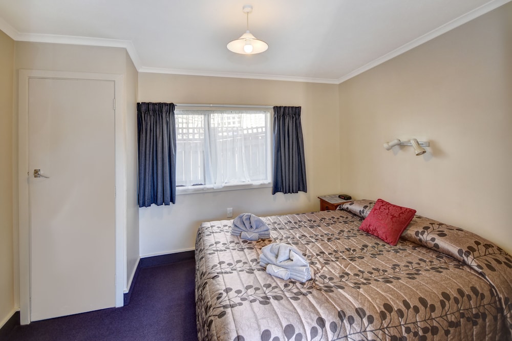 1 BEDROOM, UNIT, ACCESSIBLE