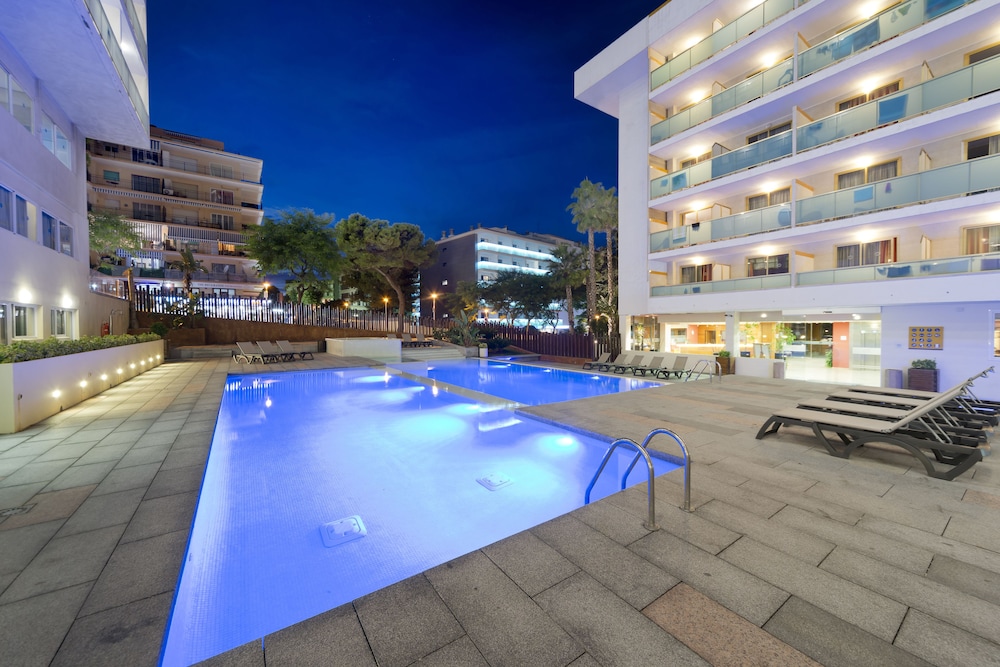 4R Salou Park Resort II 37/61
