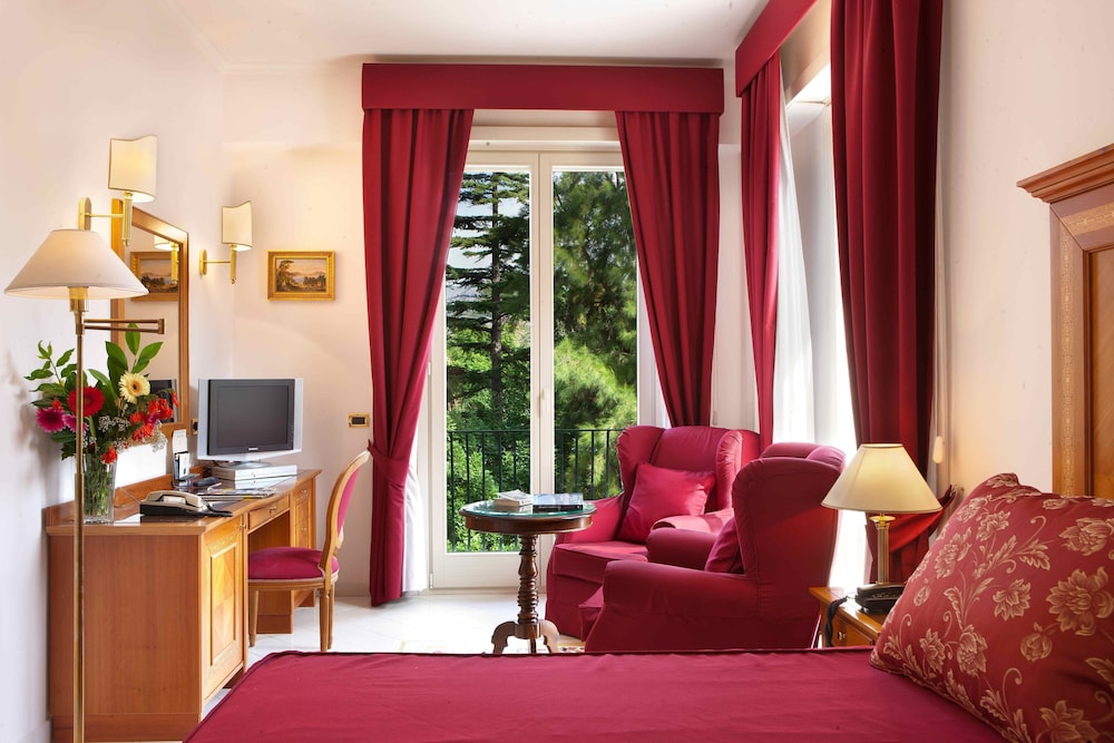 Hotel Continental Sorrento 53/73