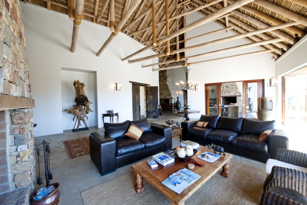 Tamodi Lodge and Stables 34/50