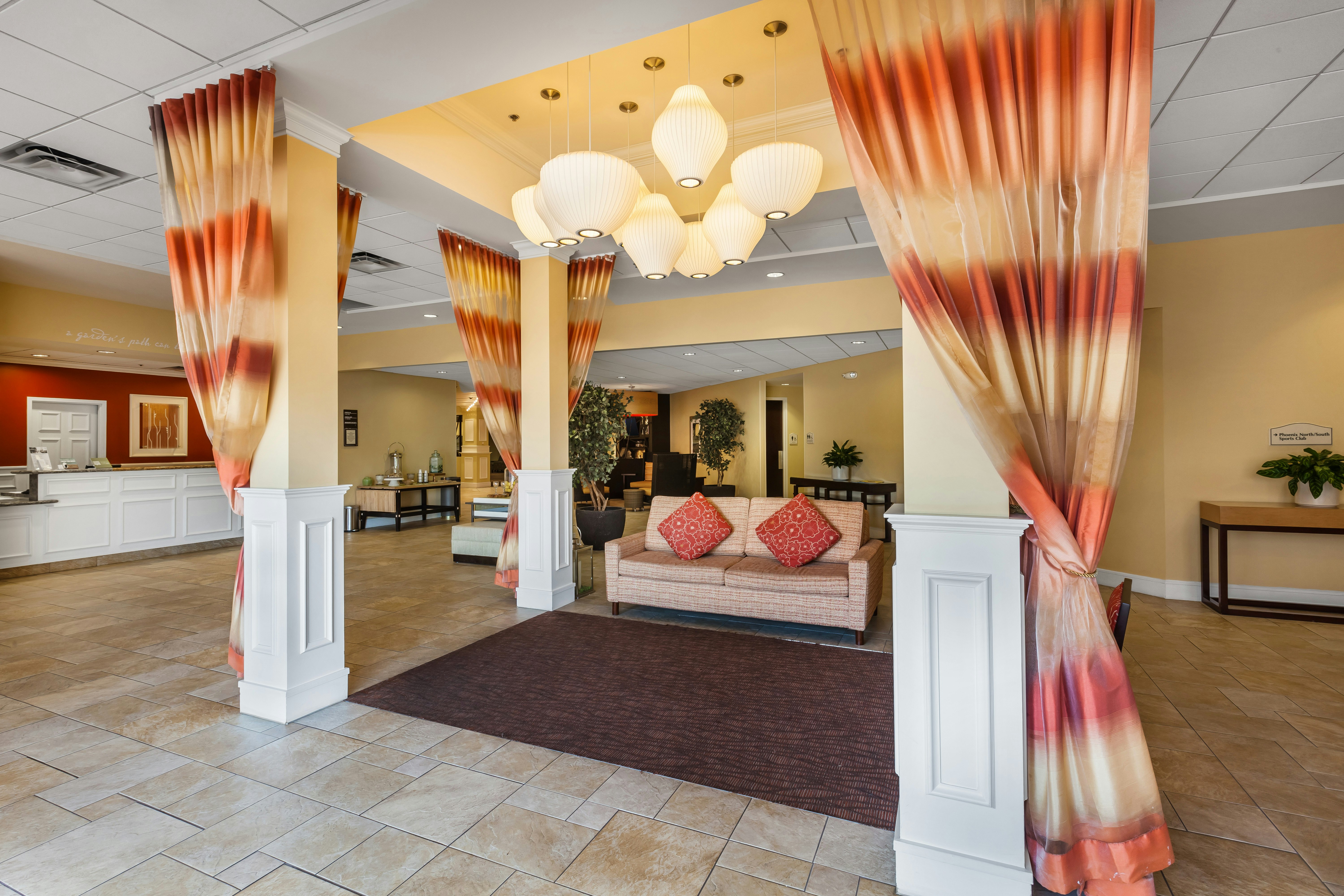 DoubleTree by Hilton Phoenix Midtown 3/50