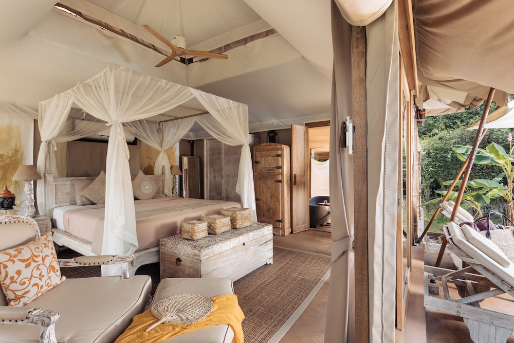 Khwan Beach Resort 55/71